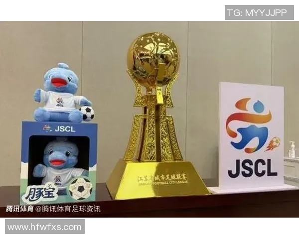 姓苏的足球明星有哪些他们在赛场上的精彩表现与成就分析